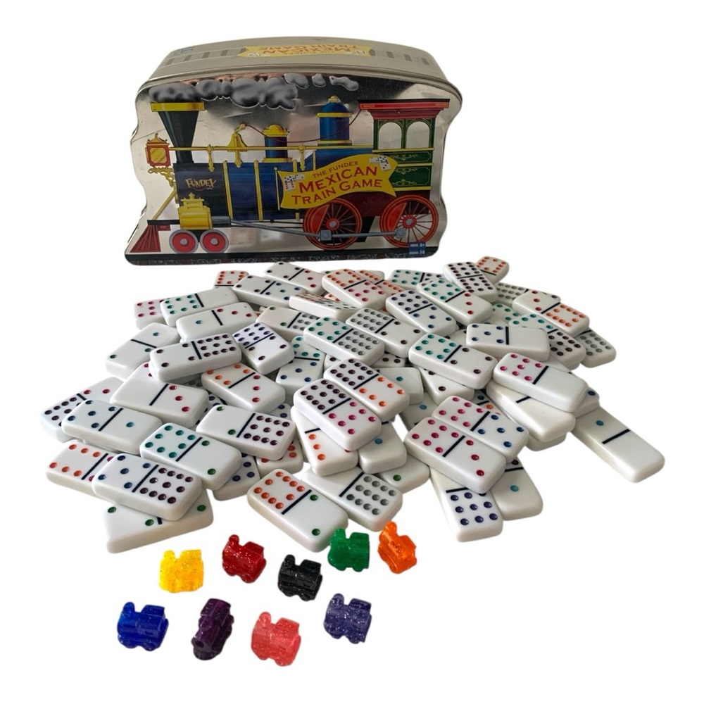 VTG The Fundex Mexican Train 91 Dominoes Game + Train Pieces